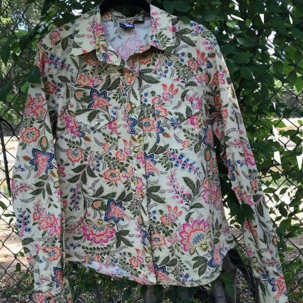 Women's Rockies Floral Western Longsleeve shirt size L